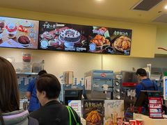 -DQ·蛋糕·冰淇淋(大宁国际商业广场店)