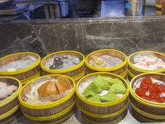 -金马门国际美食百汇(珞喻路店)