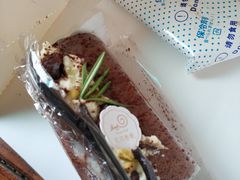-花花卷卷·鲜食蛋糕(静安久光百货店)