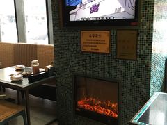 -鸣记脆皮烤鱼·海鲜烤鱼(三八广场店)