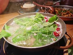 -吃饭皇帝大(长宁龙之梦店)