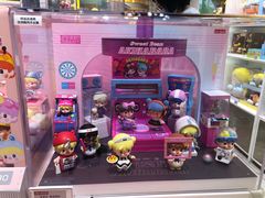 -泡泡玛特POPMART(上海环球港店)