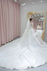 -LOVE SHINE婚纱·红鼎庄龙凤褂·妈妈装定制