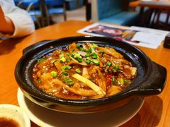 咸鱼茄子煲-壹只卤鹅 · 潮汕菜(京基百纳店)