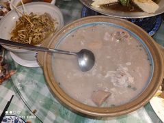 莲藕杂骨汤-俭朴菜(鲁磨路店)