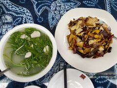 干椒炒见手青-瑞丰园庭院餐厅·白族传统家常菜