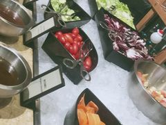 -大中华希尔顿酒店-念自助餐·嗨啤·小龙虾