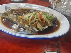 -芦茨金富饭庄·25年老字号·专做稻草鸡