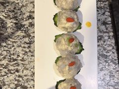 -老牌坊云南鱼豆花火锅(哈西万达店)