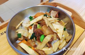 Bamboo Shoots with Spicy Pork