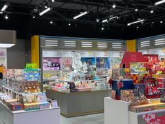 -泡泡玛特POPMART(柏威年购物中心店)