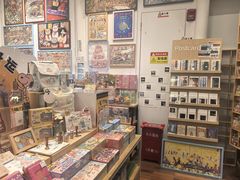 -猫的天空之城概念书店(杭州南宋御街店)