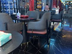 -屋有岛沉浸游戏旗舰店(中山公园店)