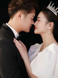 -薇薇新娘婚纱摄影(开州大道店)