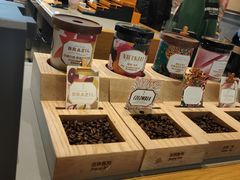 零售区-星巴克臻选(北京世贸天阶店)