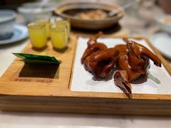 红烧乳鸽-汤城小厨(西直门凯德MALL店)