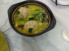 溱湖蟹黄蟹狮子头-溱湖八鲜菜馆