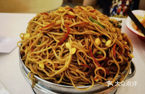 Uncle's Noodles with Sauce