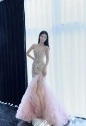-Renee芮亦婚纱