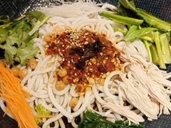 -芸山季·云南山珍菌火锅(人民广场来福士店)