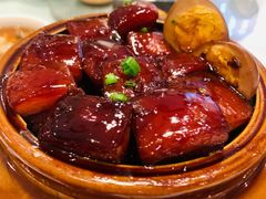 紫砂红烧肉-松鹤楼·非遗·苏帮菜(融科店)