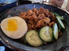 温泉蛋卤肉饭-Let's Taipei 非常烘焙(太古里店)