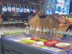 -头上红煨盐鸡·非遗院子餐厅