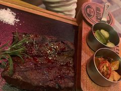 果木烤安格斯谷饲牛排-MR.ROCKY洛奇先生RESTAURANT&BAR(宝安壹方城店)