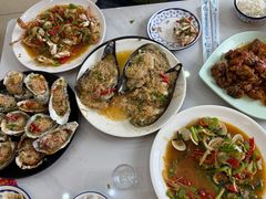 -覃记海鲜美食餐厅