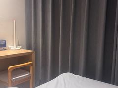 -松果酒店(农业路河南博物院店)