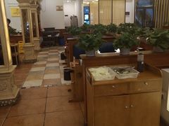 大堂-守柴炉烤鸭(中海国际店)
