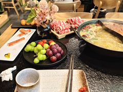 -鹿鸣山草本茶香火锅(园西路店)