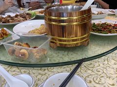 -鹏城人家海鲜酒家·23年老字号(较场尾店)