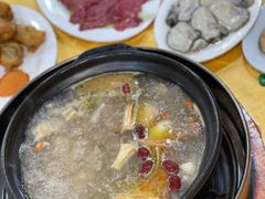 -濠轩阁特色生蚝火锅(水湾路店)