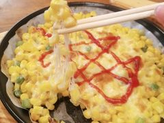 料理烤芝士玉米粒-老东镇啤酒屋海鲜加工·蒸汽海鲜·海鲜烧烤(台东店)