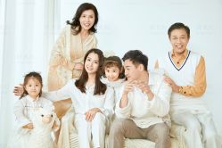 -时光纪亲子全家福照相馆(静安店母女写真父母纪念照)