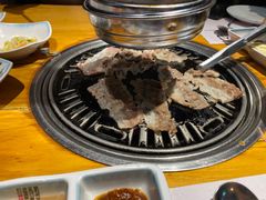 -唯成•韩国炭火烤肉 유성고기