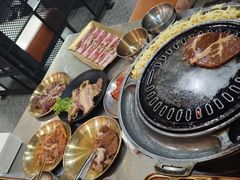 -胡悦里韩式烤肉(芝罘万达广场店)