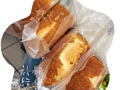 -钟楼大面包