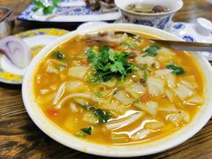 -清真·尤努斯羊肉烩面