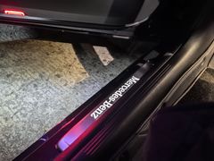 -奔驰上海利星(七宝店)