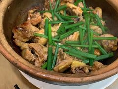 沙姜焗鸡煲-大唐靓汤江门私房菜(景田店)