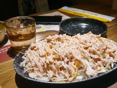 金枪鱼蔬菜沙拉-冰川延边料理·炭烤串(原小木屋店)