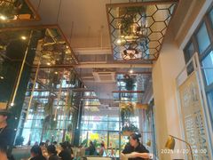 -红樱桃·欢乐餐厅(太原里店)