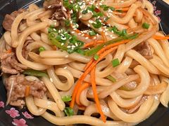 日式什锦炒乌冬-大和食乐·鲜和牛酸汤火锅(环宇荟店)