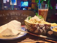 菠萝海鲜炒饭-小娘惹厨房Little Nyonya(狮城有约上榜店)