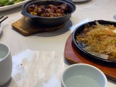 -峨嵋小镇·川菜(勒泰中心店)