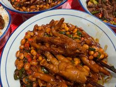 -荆九爷爆炒桥头三嫩(云南北路店)