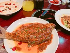 -霄汉牛三鲜湖北砂锅菜(万松园2店)