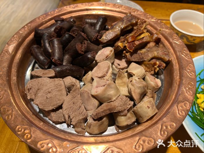 蒙艾里民族传统菜蒙餐图片